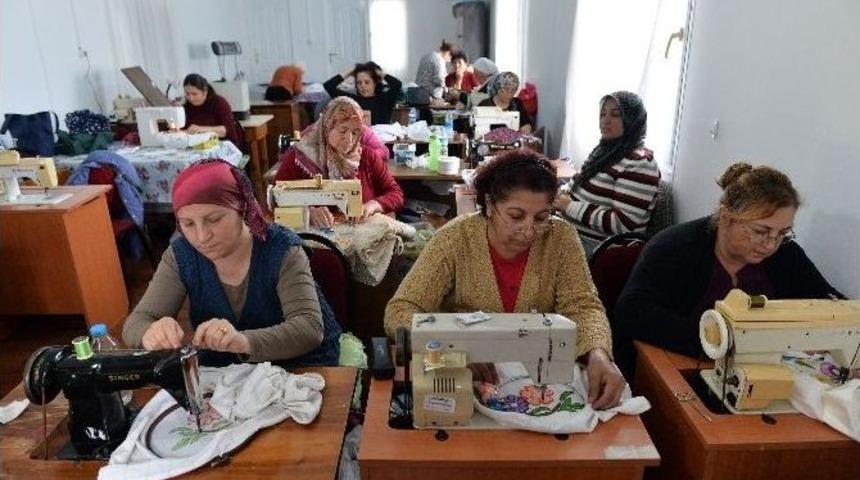 Muratpaşa&rsquo;dan Herkes İ&ccedil;in Eğitim