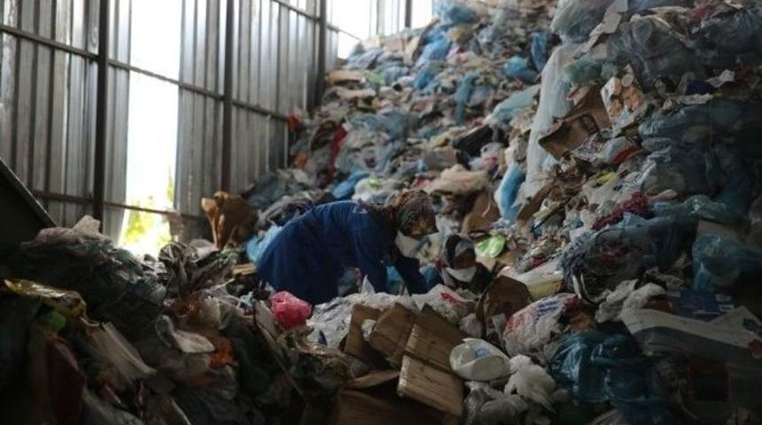 Nil&uuml;fer&rsquo;de 20 Yıldır Aralıksız Geri D&ouml;n&uuml;ş&uuml;m Toplanıyor