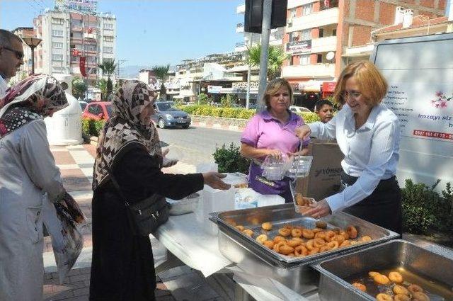 Başkan Alıcık Şehitler İçin Düzenlenen Lokma Hayrına Katıldı