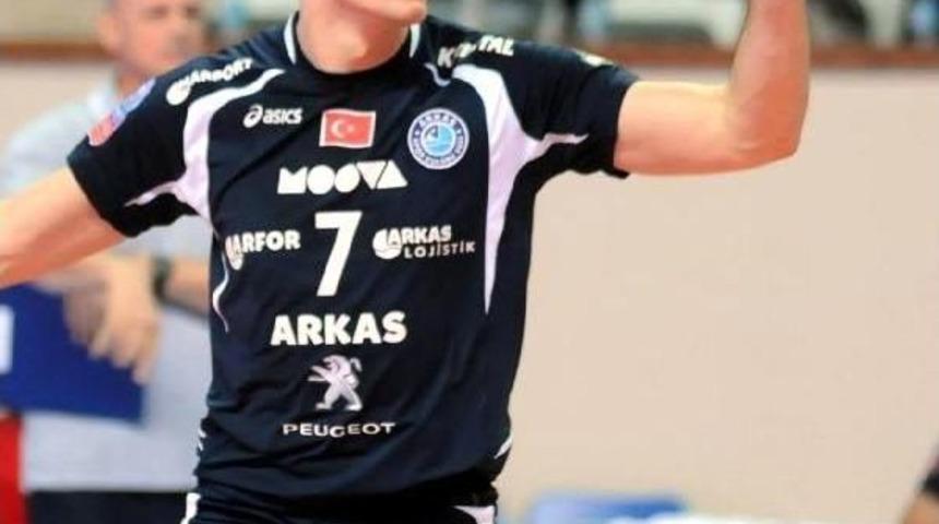 Arkasspor Kamnik Ile Yollarını Ayırdı