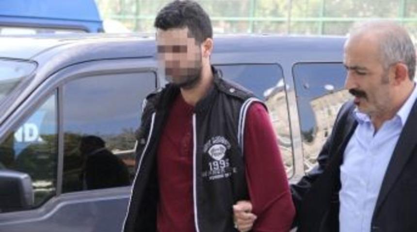 15 Dakika Arayla 2 Kişiyi Silahla Yaraladı