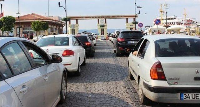 Çanakkale’de Feribot Kuyruğu Azaldı