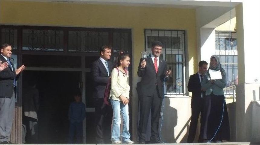 Malazgirt&rsquo;te İlk Ders Zili &Ccedil;aldı