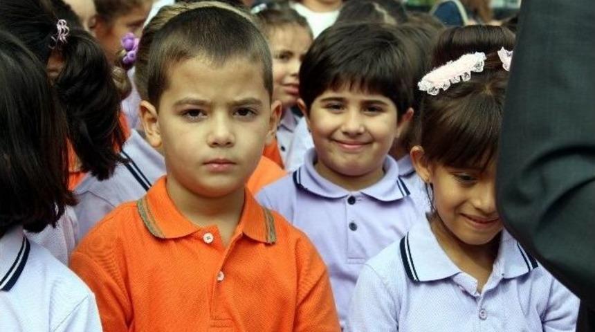 Eskişehir&rsquo;de 130 Bin &Ouml;ğrenci İ&ccedil;in İlk Ders Zili &Ccedil;aldı