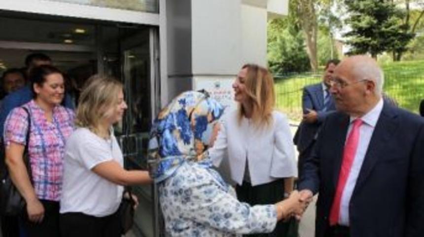 Yaşar, Personeliyle Bayramlaştı