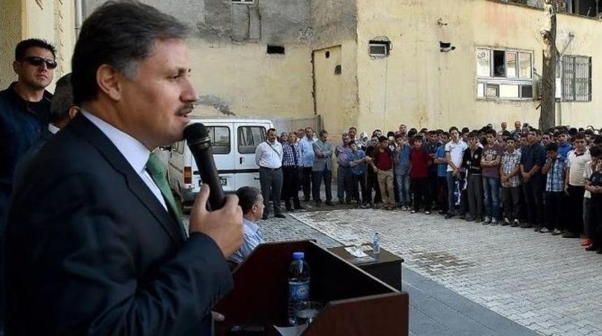 &Ccedil;akır: &ldquo;sağlam Karakterli Gen&ccedil;ler Yetiştirmeliyiz&rdquo;