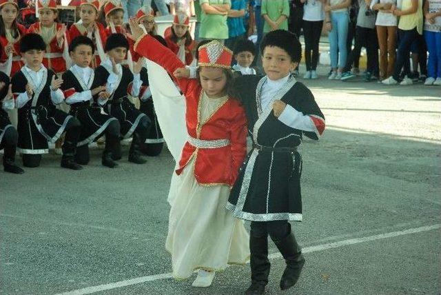 Manavgat’ta Öğrenciler Ders Başı Yaptı