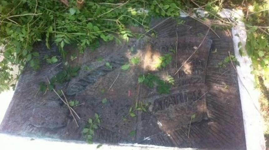 Adana&rsquo;da Basın &Ouml;zg&uuml;rl&uuml;ğ&uuml; Anıtı Kaldırıldı