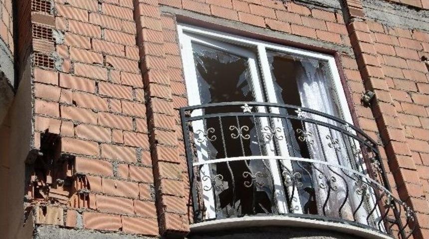 Elif Şimşek G&ouml;zyaşları İ&ccedil;erisinde Defnedildi