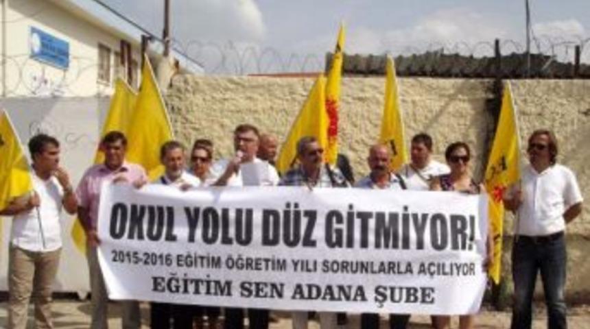 Adana'da Hala 50 Kişilik Sınıflar Var