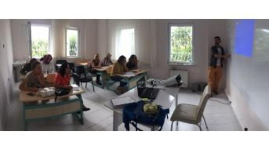 Kadın Ve &Ccedil;ocuk Merkezi&rsquo;nde İngilizce Eğitimi Başladı