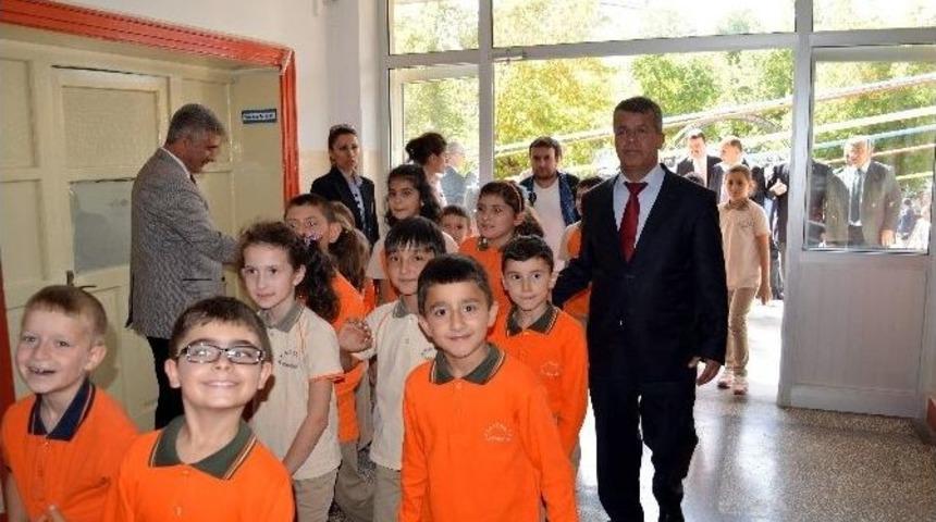 Kastamonu&rsquo;da 57 Bin &Ouml;ğrenci, Ders Başı Yaptı