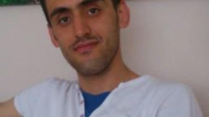 Eskişehir&rsquo;de Darp Edilen Boz&uuml;y&uuml;kl&uuml; Vatandaş Hayatını Kaybetti