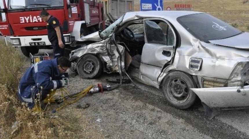 Kahramanmaraş’ta Trafik Kazası: 1’i Ağır 4 Yaralı