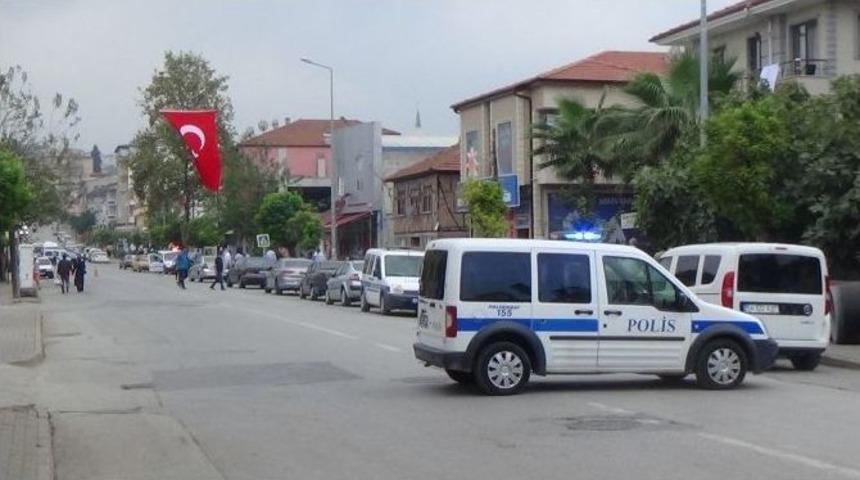 Sakarya&rsquo;da M&uuml;teahhide Silahlı Saldırı