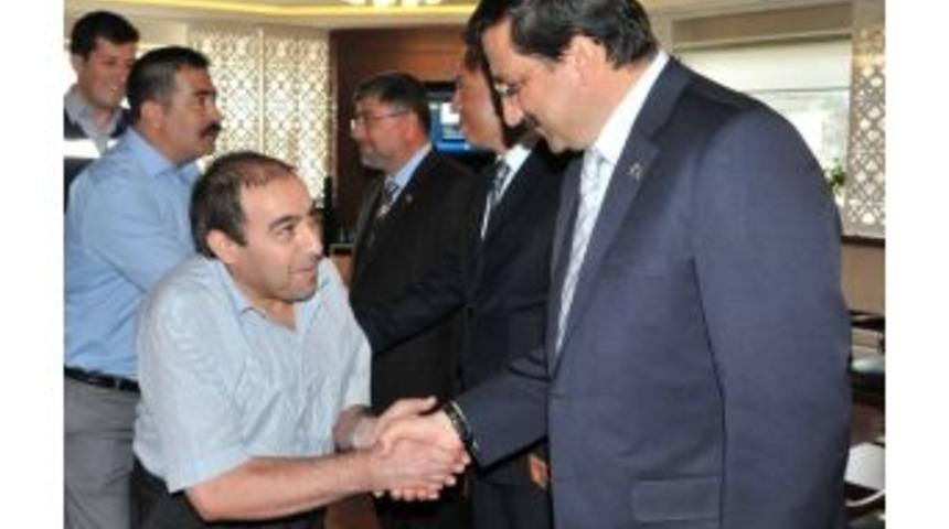 Başkan Ak Ke&ccedil;i&ouml;renliler İle Bayramlaştı