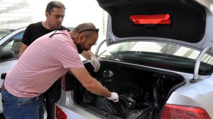 Otomobilden 25 Kilo Esrar &Ccedil;ıktı