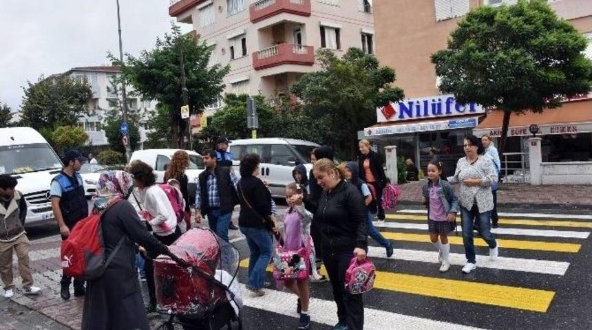 B&uuml;y&uuml;k&ccedil;ekmeceli &Ouml;ğrenciler Emin Ellerde