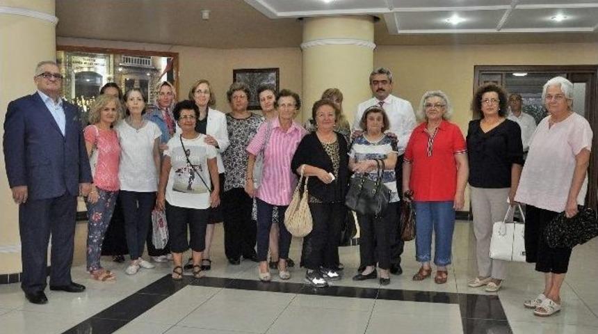 Annelerden Başkan Alıcık’a Teşekkür Ziyareti