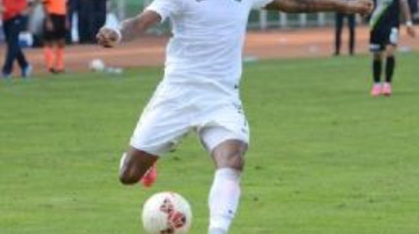 Denizlispor'un Zoraki Golc&uuml;s&uuml; Leandrinho