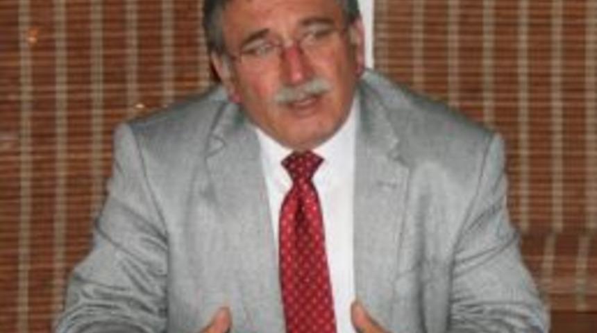 Hanefi Bostan: &ldquo;&ouml;ğrenci Masrafları Arttı, Memur Perişan&rdquo;