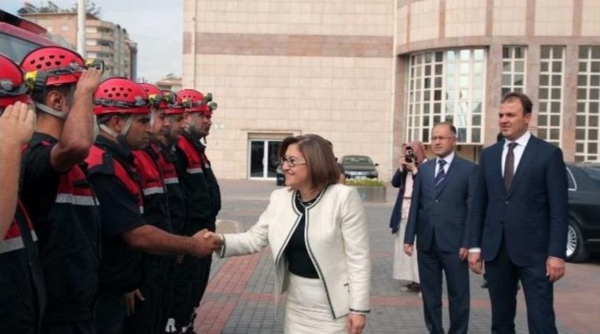 İtfaiyecilerden Şahin&rsquo;e Ziyaret