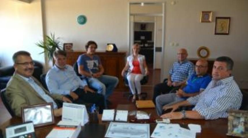 &Ouml;zkan&rsquo;dan Myo Ziyareti