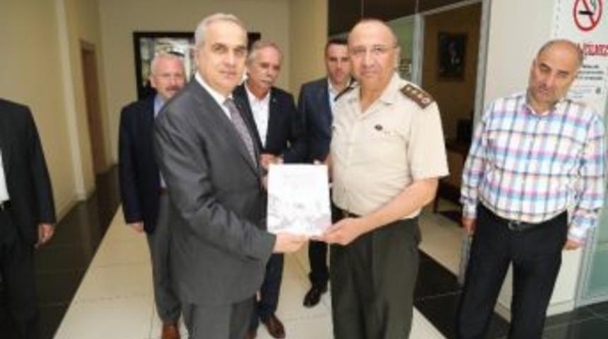 Albay Dursun&rsquo;dan Satso&rsquo;ya İade-i Ziyaret