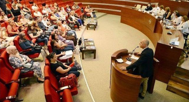 Kadın Girişimciler, “emeğe Değer Kazandıran Fikirler Çalıştayı”nda Buluştu