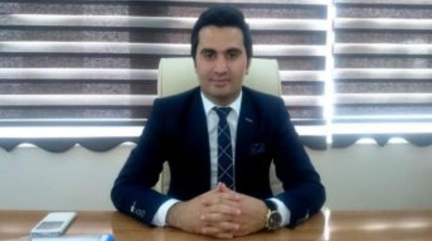 Sevin&ccedil;: "1 Kasım&rsquo;da Makro Siyasal S&ouml;ylemler Yarışacak"