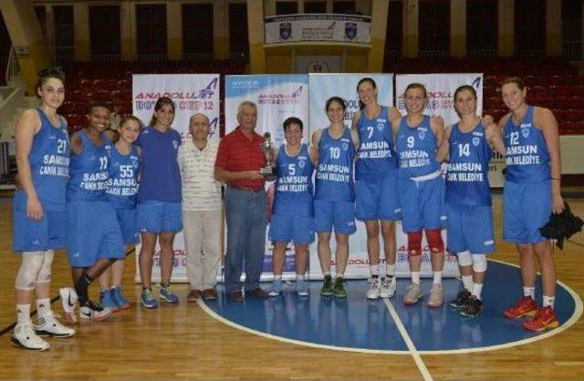 12. Anadolujet Botaş Cup Turnuvası'nda Şampiyon Canik Belediyesi