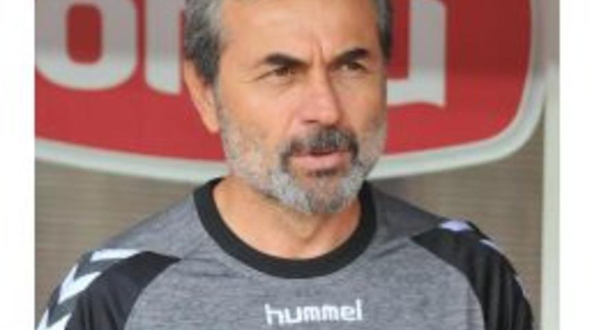 Torku Konyaspor Aykut Kocaman'ın Istifa Ettiği Y&ouml;n&uuml;ndeki Haberleri Yalanladı
