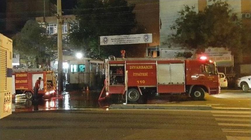 Diyarbakır&rsquo;da Karakola Bombalı Saldırı: 6 Kişi Zehirlendi