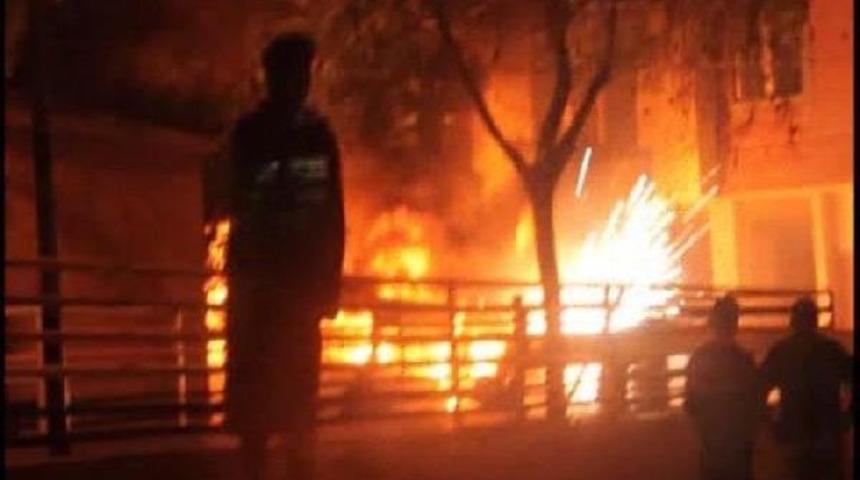 Okul Servisi Alev Alev Yandı