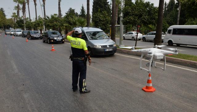 Adana'da 'Drone'lu trafik uygulaması