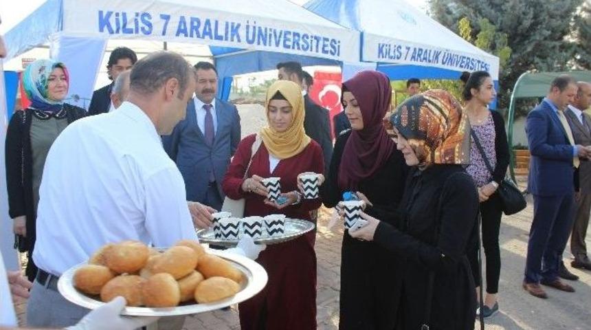 &Uuml;niversite &Ouml;ğrencilerini Sabah &Ccedil;orbası