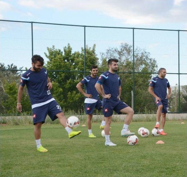 Dadaşlar, Bir Günlük İzinin Ardından Erzin Belediye Spor Maçı Hazırlıklarına Başladı G2