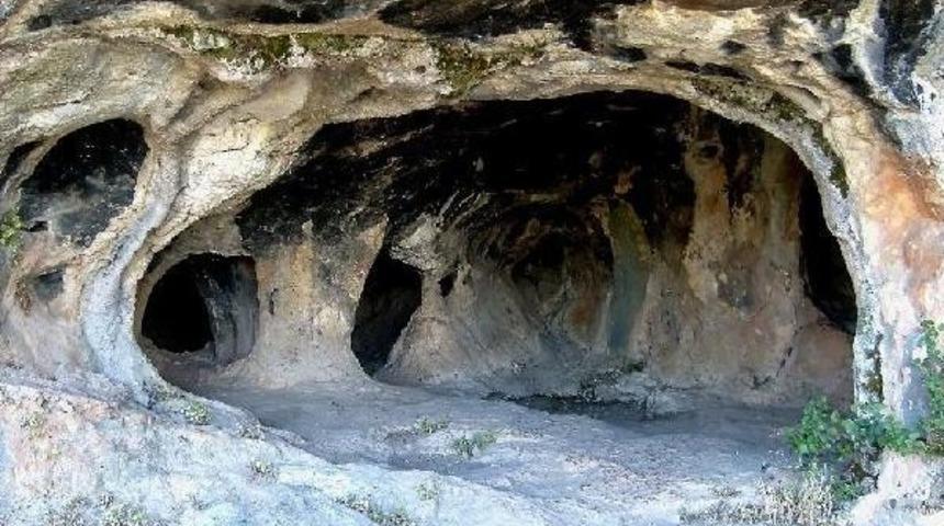 Bu Tarihi Değerleri Sadece Meraklıları Ziyaret Etti