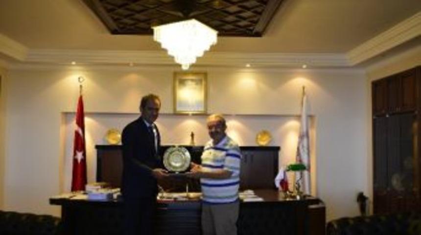 Be&uuml; K&uuml;t&uuml;phaneleri Zonguldaklıların Destekleri İle B&uuml;y&uuml;yor