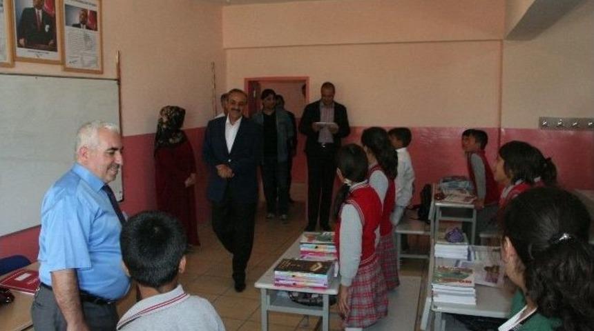 Milletvekili Adayından Okullara Ziyaret