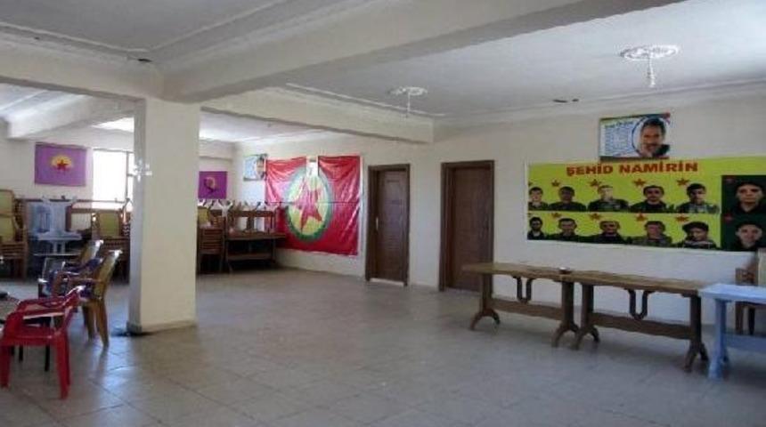 Muş Valiliği: Yıkılan Cami, Cemevi Değil, Ter&ouml;r &Ouml;rg&uuml;t&uuml;n&uuml;n S&ouml;zde Mahkemeleri