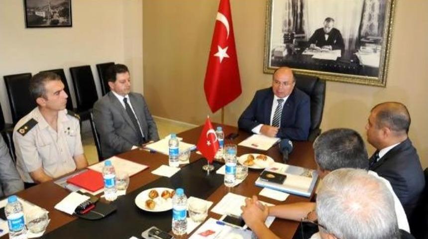 Vali &Ccedil;i&ccedil;ek, Sel Mağduru Bodrum'un Son Hasar Tespit Rakamlarını A&ccedil;ıkladı