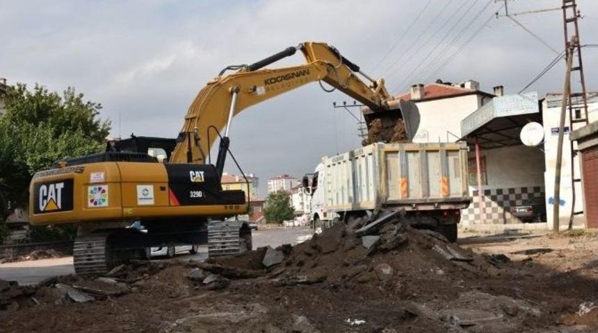 &Ccedil;olakbayrakdar, "orhan Gazi&rsquo;yi Yeniliyoruz"