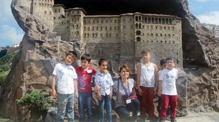 Engellilerin Miniat&uuml;rk Keyfi