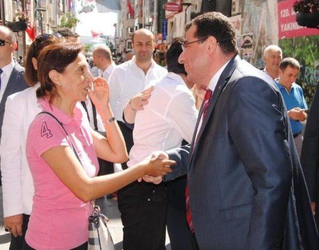 İzmir'de Mhp'li Adaylardan Zeybekli Start