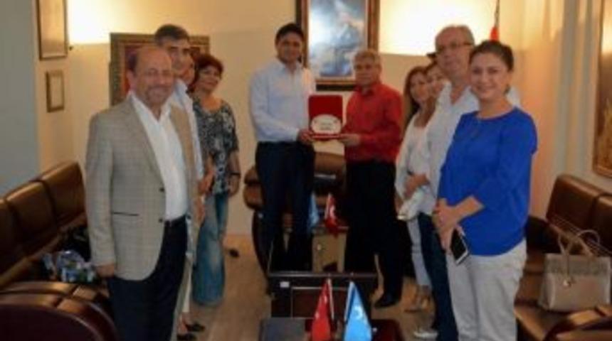 Manisalılardan Başkan Acar&rsquo;a Ziyaret