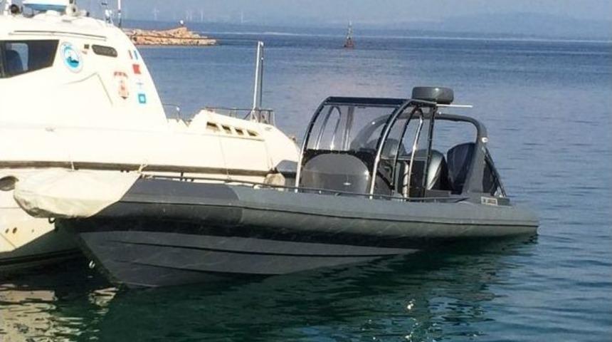 Lastik Botla Değil Yelkenliyle Kaçıyorlardı