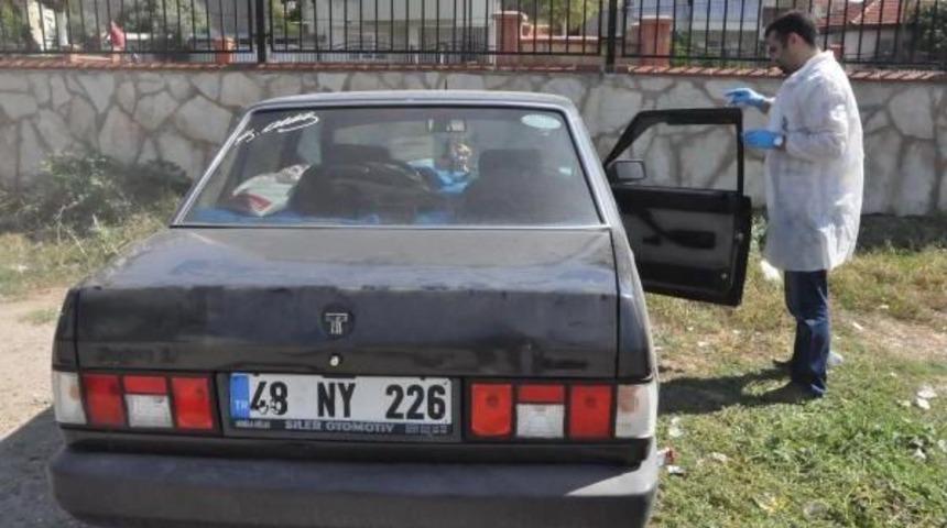 Hırsızlık Zanlıları Kahvede Kağıt Oynarken Yakalandı