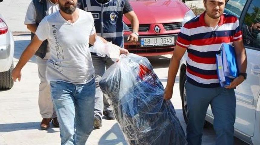 Ka&ccedil;ak Kazıya 4 Ilde Operasyon: 20 G&ouml;zaltı