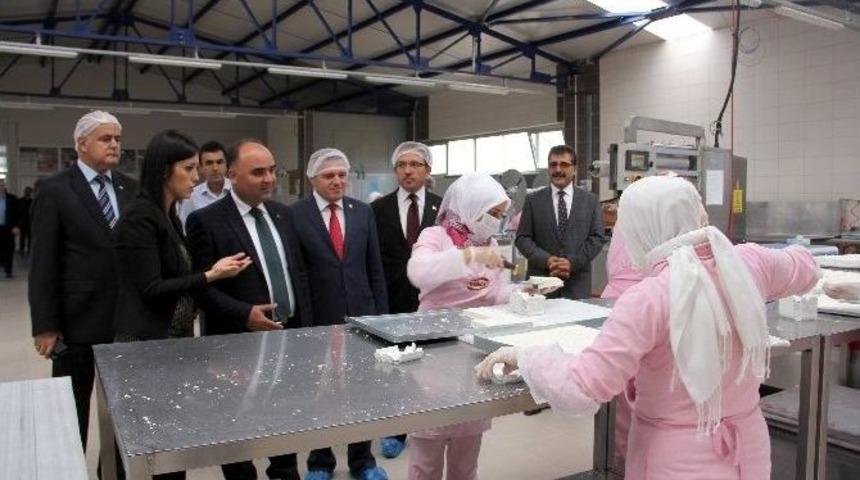 44 Projeye, 8 Milyon Tl Hibe Desteği &Ouml;demesi Yapıldı